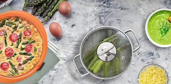 JEDNODUCHÝ QUICHE SE ZELENÝM CHŘESTEM