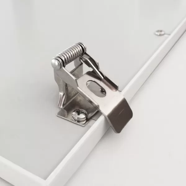 Montážní klipy pro instalaci LED podhledů