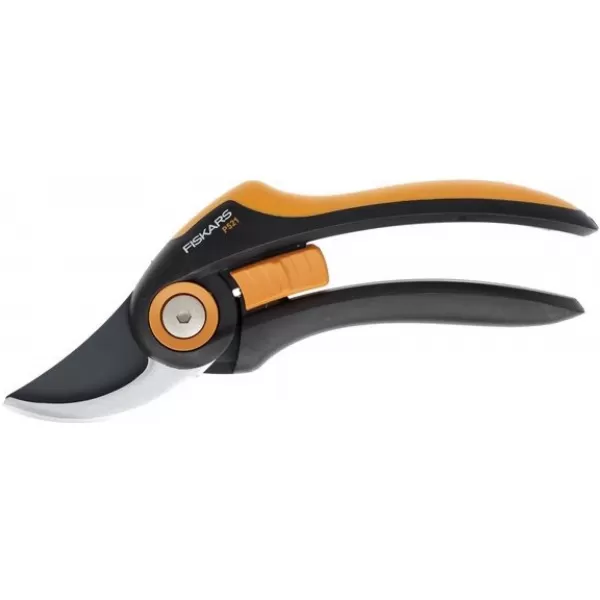 Fiskars Dvoučepelové zahradní nůžky Plus (P521)