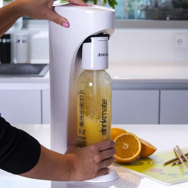 Výrobník sycených nápojů Drinkmate Aquadream white