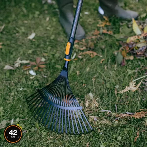 Fiskars Hrábě ploché /kov OneClick