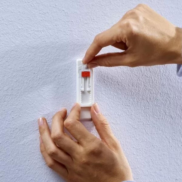 Hřebík TESA nastavitelný nalepovací tapety a omítka 1kg