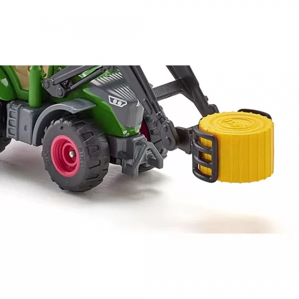 SIKU Blister-Traktor Fendt s uchopovačem balíků