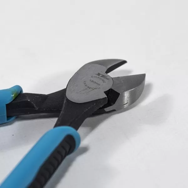 XT Kleště štípací boční 200mm CrV