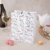Taška papír dárková Překvapení 18x10x23 cm CZ