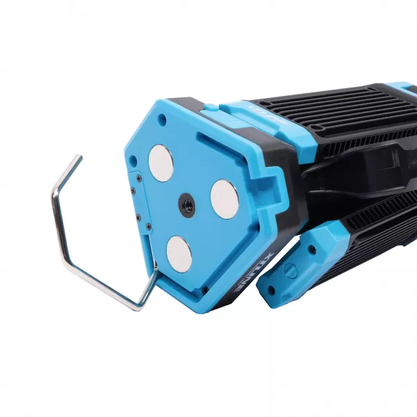 XT Svítilna pracovní nabíjecí s výsuvným stativem 4500lm , 4000mAh