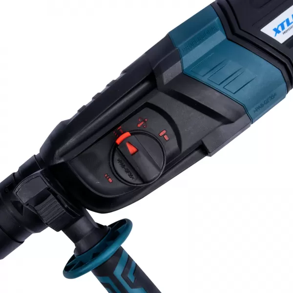 XT Kladivo kombinované 900W SDS PLUS 3,3J