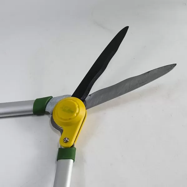 XT Nůžky na živý plot, vlnité ostří 640mm