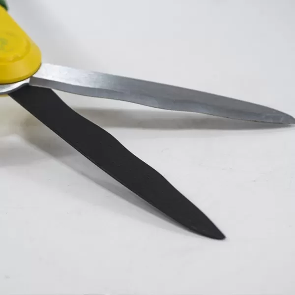 XT Nůžky na živý plot, vlnité ostří 640mm