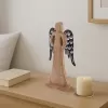 Anděl dřevo MANGO křídla kov v. 32,5 cm