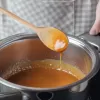 Vařečka dřevo oválná 25 cm
