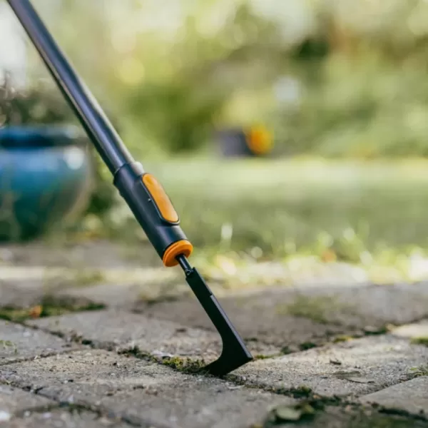 Fiskars Nůž na spáry OneClick